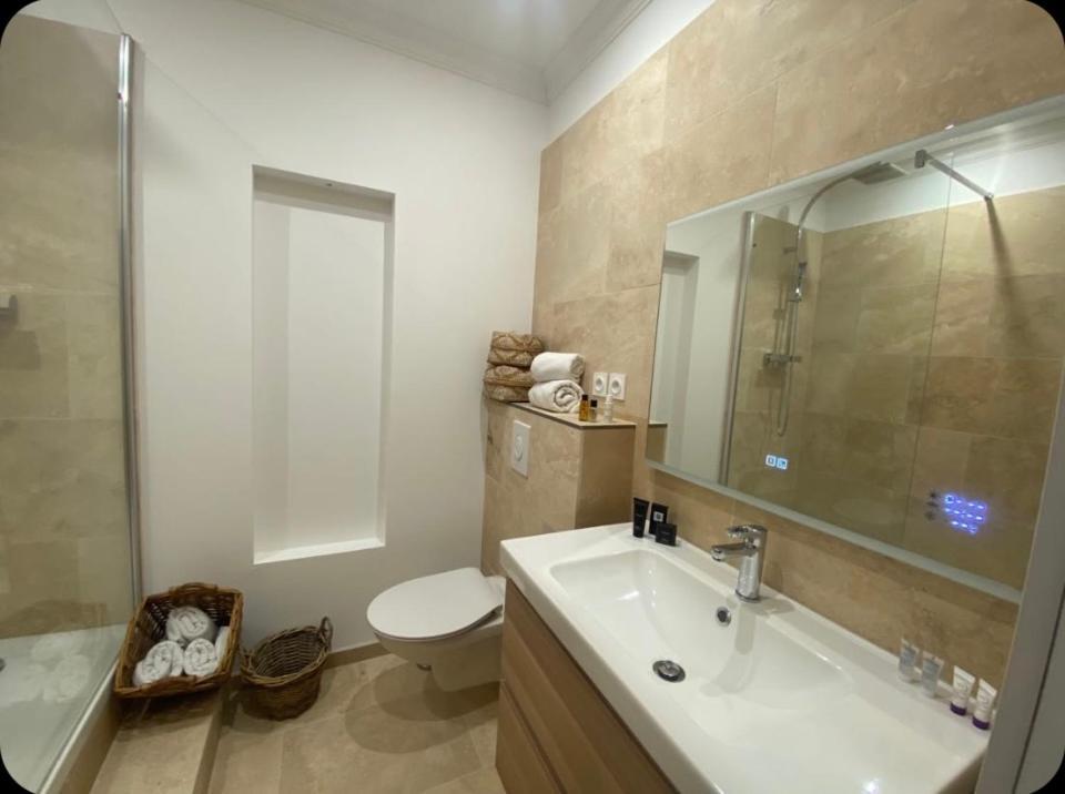 Le Monastere Apartment บ็องโดล ภายนอก รูปภาพ